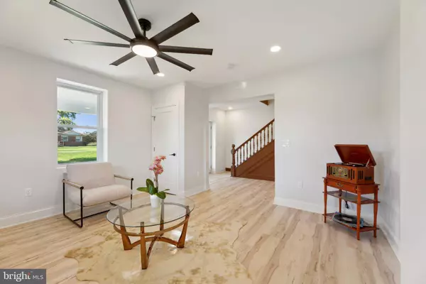 12122 MITCHELL RD, Mitchells, VA 22729