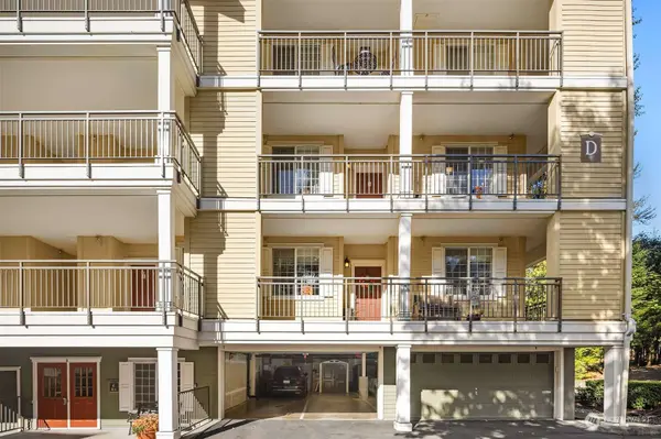 1800 NE 40th ST #D203, Renton, WA 98056