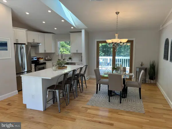 6 AUSTIN DR, Edgewater, MD 21037