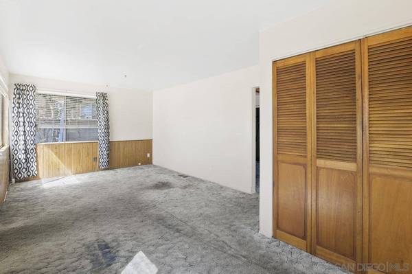 3057 Ulric St, San Diego, CA 92111