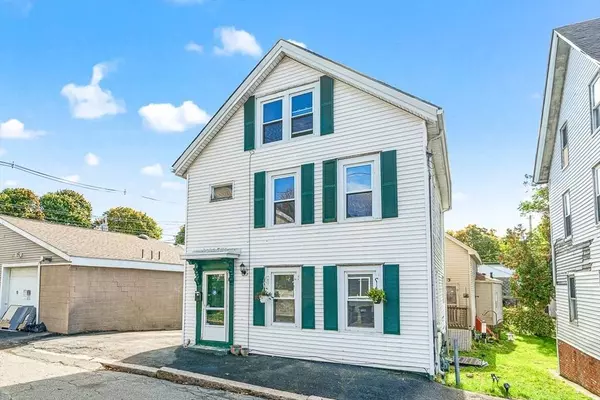 2 Mulberry St, Haverhill, MA 01830