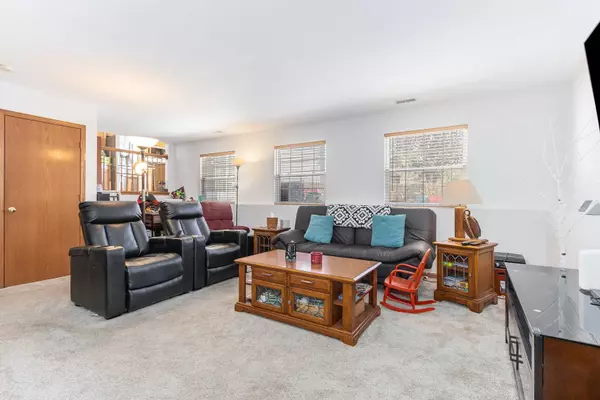 7216 Sutherland DR, Plainfield, IL 60586