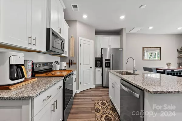 478 Tayberry LN, Fort Mill, SC 29715