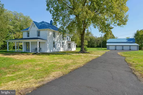 12122 MITCHELL RD, Mitchells, VA 22729