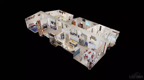 7174 Woodland Trl, Paint Twp, OH 45133