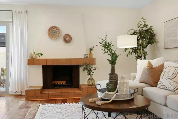 3228 Loma Riviera Dr, San Diego, CA 92110