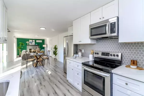 200 E Springwood DR, Shelton, WA 98584