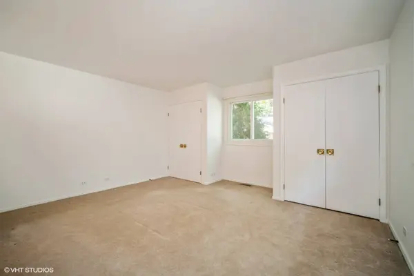 1 Windermere on Duxbury, Rolling Meadows, IL 60008