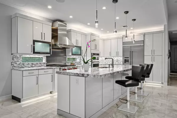 316 Carina DR, Jupiter, FL 33478