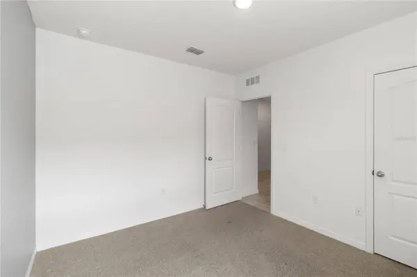 5636 WESTERLY BREEZE PL, Saint Cloud, FL 34771