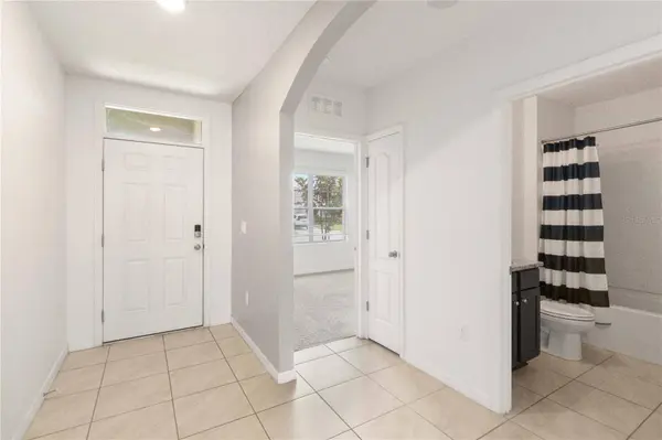 5636 WESTERLY BREEZE PL, Saint Cloud, FL 34771