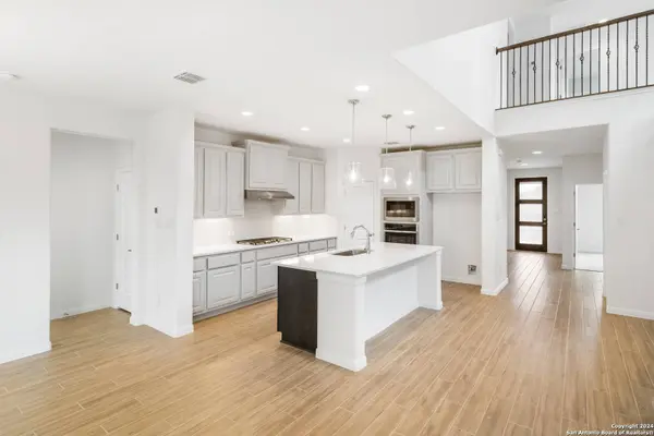25019 Las Pilas, San Antonio, TX 78261-1710