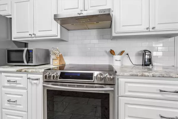 40143 AUTUMN BREEZE AVE, Prairieville, LA 70769