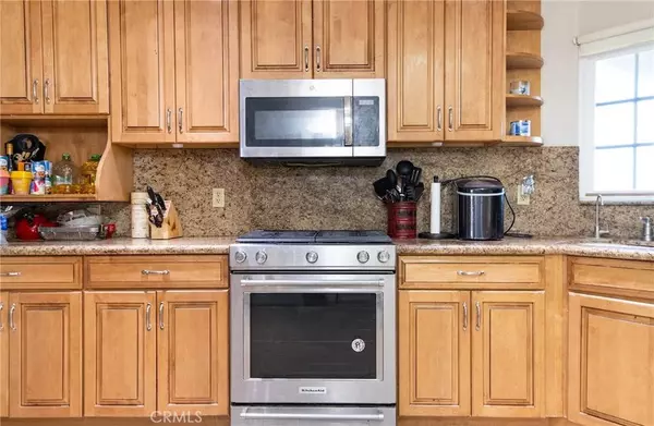 5752 Golden AVE, Riverside, CA 92505