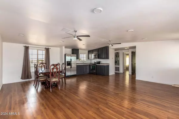 50858 W BITTER ROOT Road, Maricopa, AZ 85139