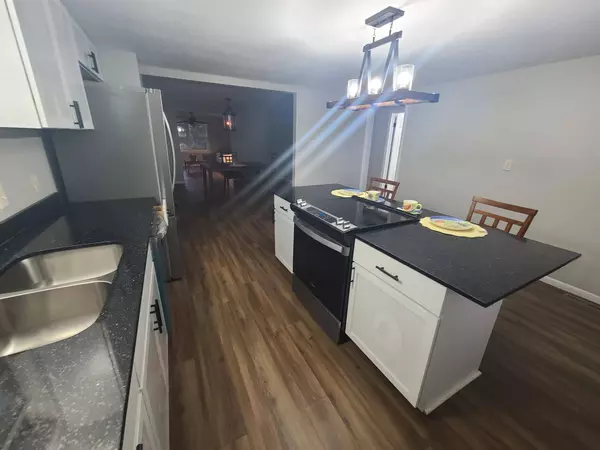 25 4th ST, Pepin, WI 54759