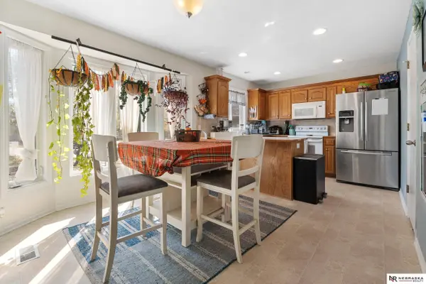 13204 S 35th Avenue Circle, Bellevue, NE 68123