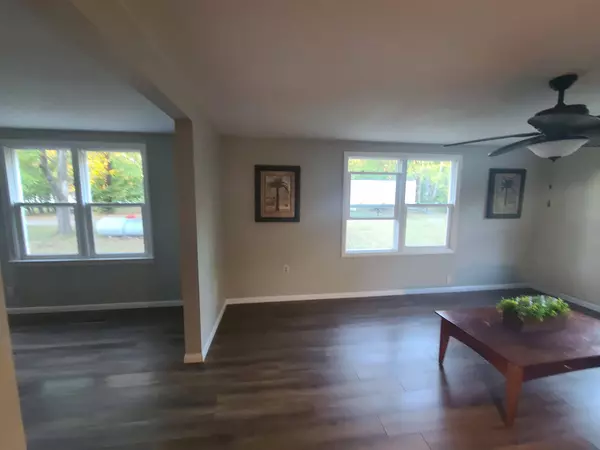 25 4th ST, Pepin, WI 54759