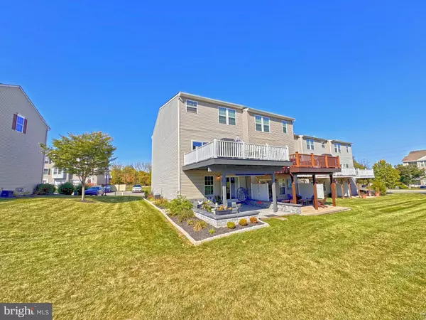 9 RED ROSE LN, Easton, PA 18045