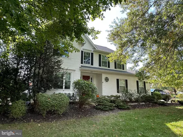 302 CHAUCER PL NE, Leesburg, VA 20176