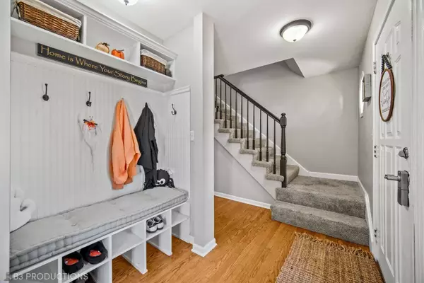 3514 Edgecreek Court, New Lenox, IL 60451