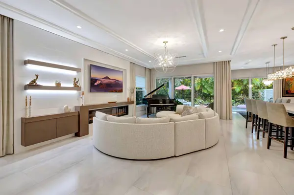 436 NE Wavecrest WAY, Boca Raton, FL 33432