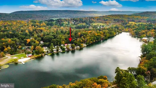 353 ICEHOUSE LN, Saylorsburg, PA 18353