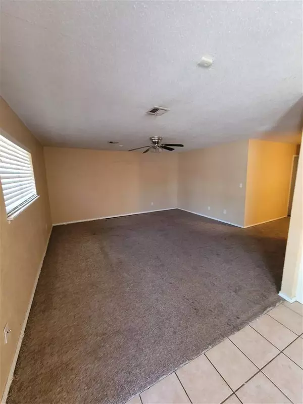 310 SW 52nd, Lawton, OK 73505-0000