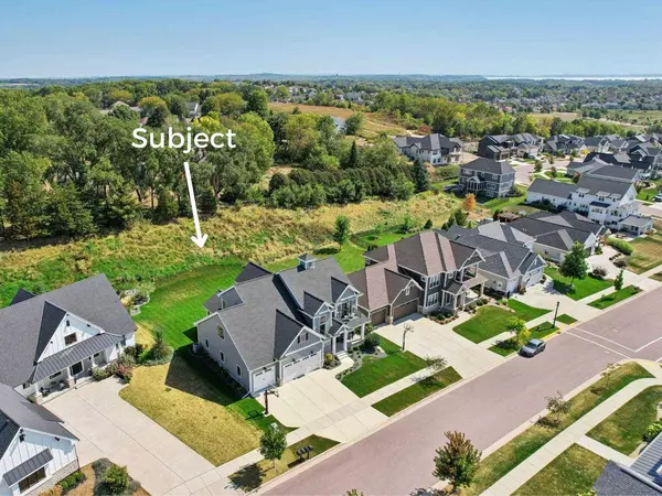 2410 Kilarney Way, Waunakee, WI 53597