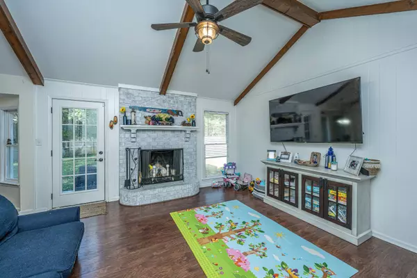 114 Retriever Ln, Summerville, SC 29485