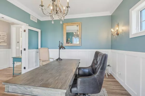 2410 Kilarney Way, Waunakee, WI 53597