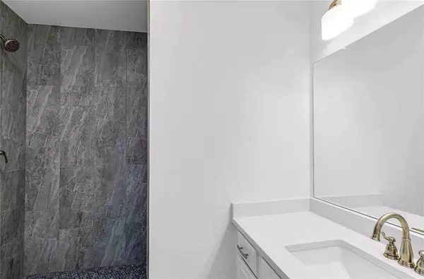 407 Phillips Circle, Kaufman, TX 75142