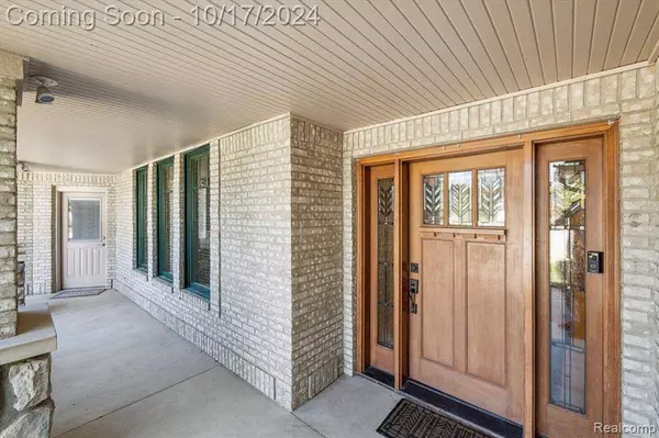 34409 ZACHARY Court, Chesterfield, MI 48047