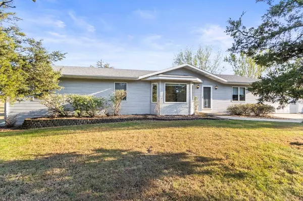 10495 Old Hwy Y Road, Mazomanie, WI 53560