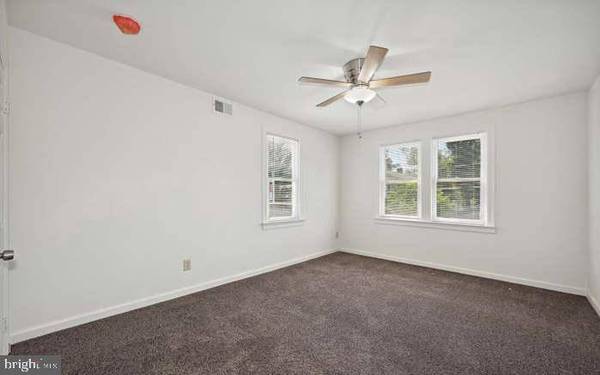 821 COLUMBIA BLVD, National Park, NJ 08063