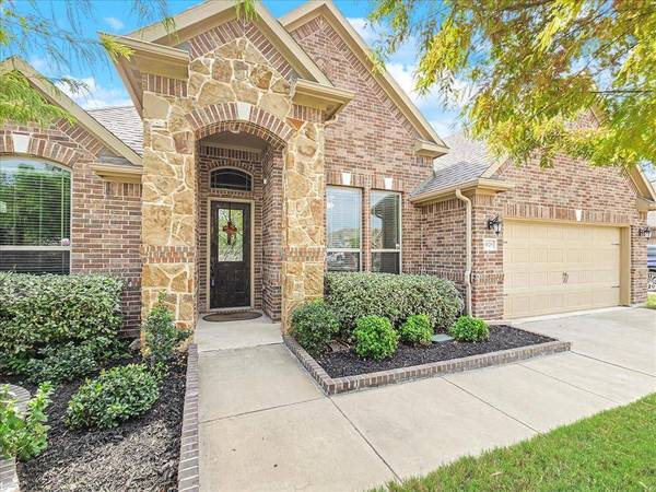 1628 Barrel Oak Drive, Fort Worth, TX 76028
