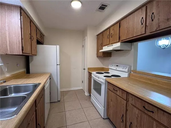 22 BRANDON HALL DR, Destrehan, LA 70047