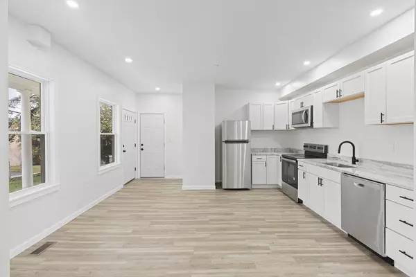 20 Graham St #1, Gardner, MA 01440