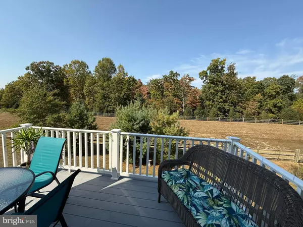 58 VILLAGE GREEN LN, Sicklerville, NJ 08081