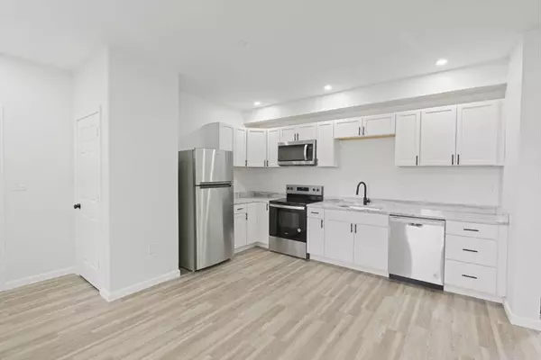 20 Graham St #1, Gardner, MA 01440