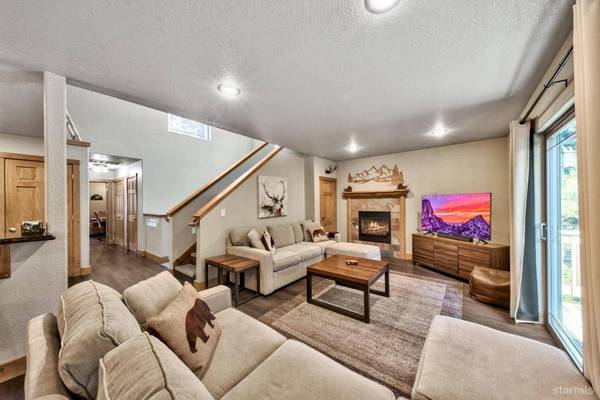 2285 Eloise Avenue, South Lake Tahoe, CA 96150