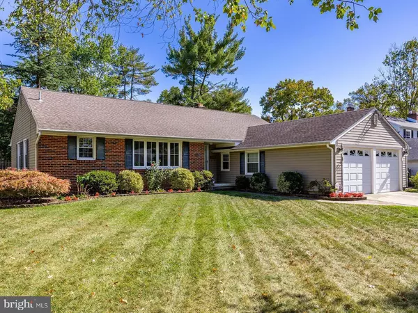 205 WESTOVER DR, Cherry Hill, NJ 08034