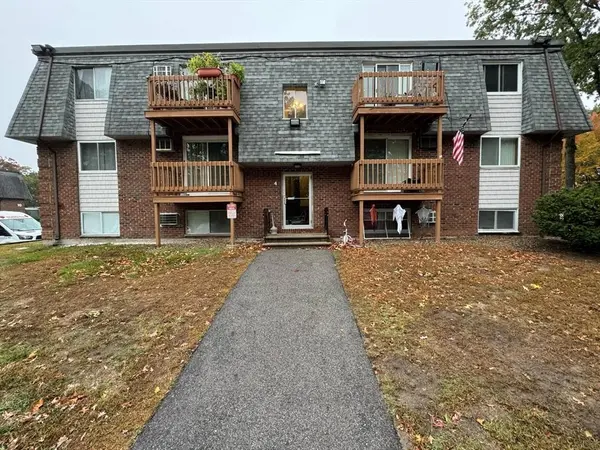 4 Hazelwood Ave #10, Dracut, MA 01826