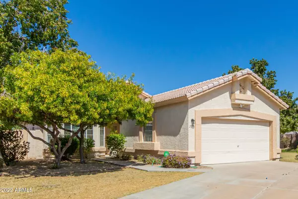 2920 E NISBET Court, Phoenix, AZ 85032