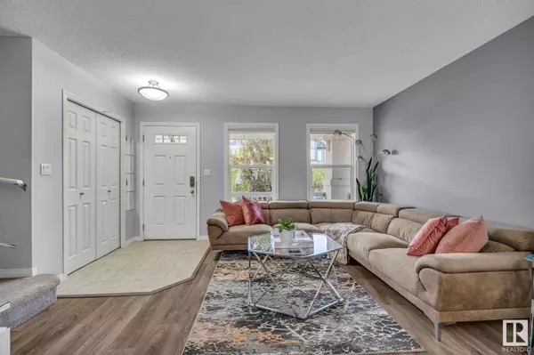 4232 PROWSE WY SW, Edmonton, AB T6W 3A6