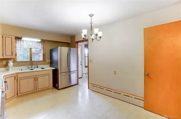 206 Villa Drive, Brookville, OH 45309