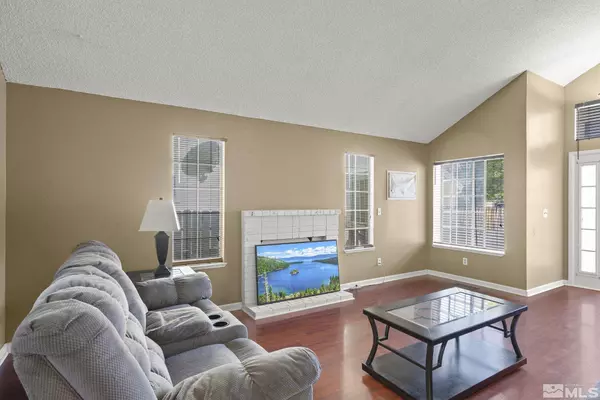 2715 Azuza Way, Reno, NV 89502, Reno, NV 89502