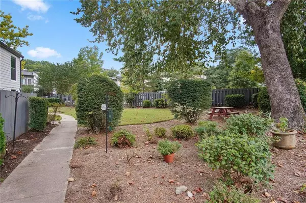 1009 Riverbend Club DR SE #1009, Atlanta, GA 30339