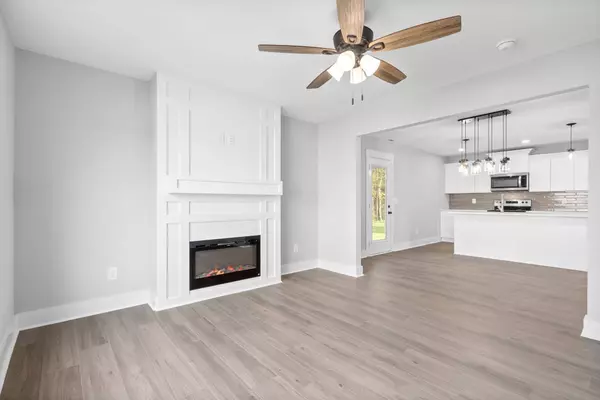 173 Monaghan Dr, Clarksville, TN 37042