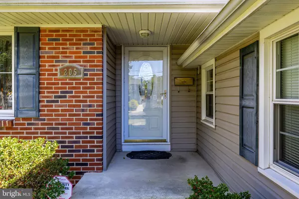 205 WESTOVER DR, Cherry Hill, NJ 08034